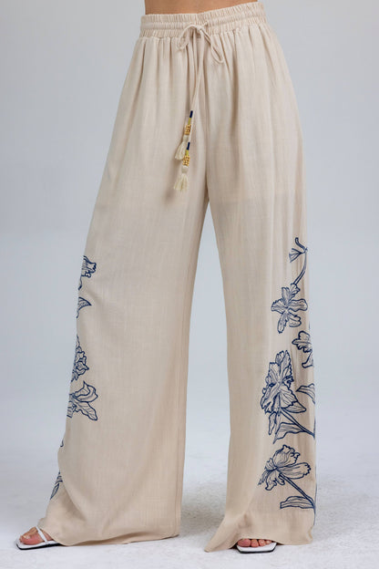 FLORAL EMBROIDERY PANT