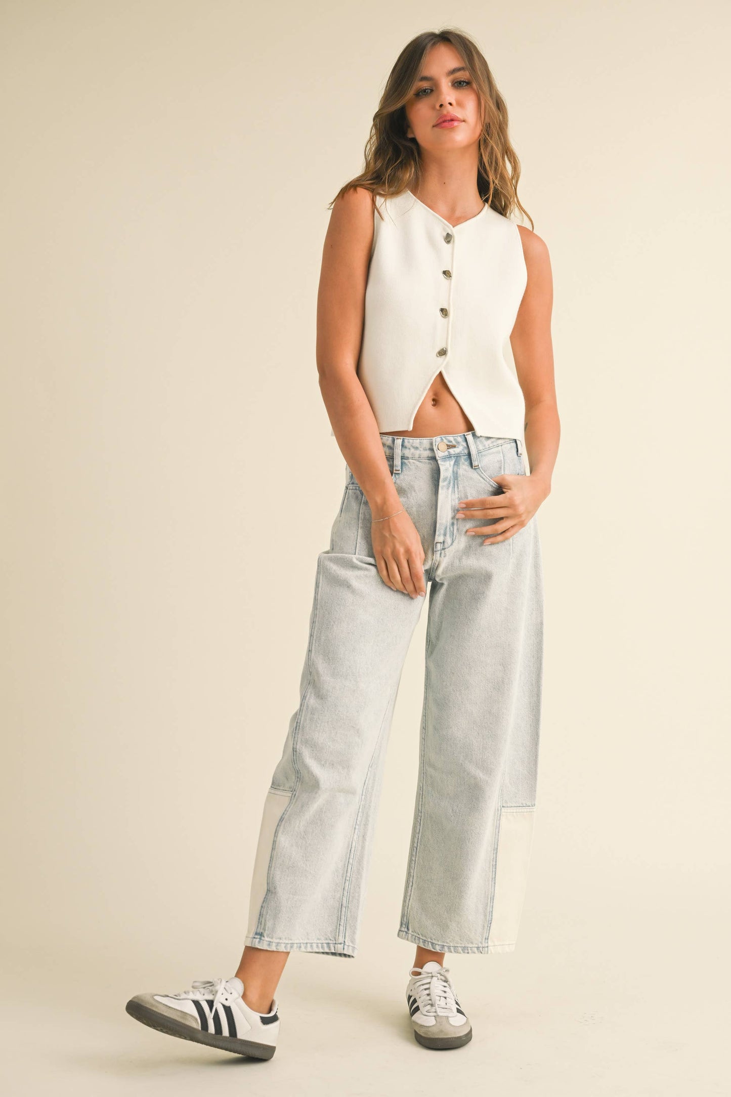 Lightwash Denim Barrel Jeans