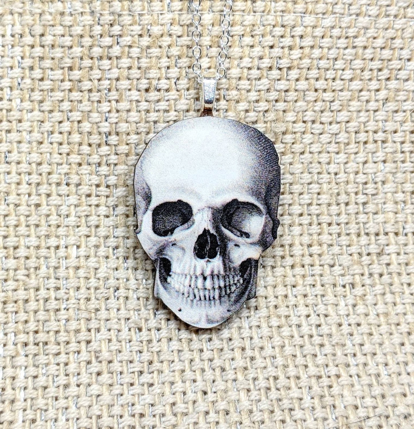 Skull Pendant Necklace