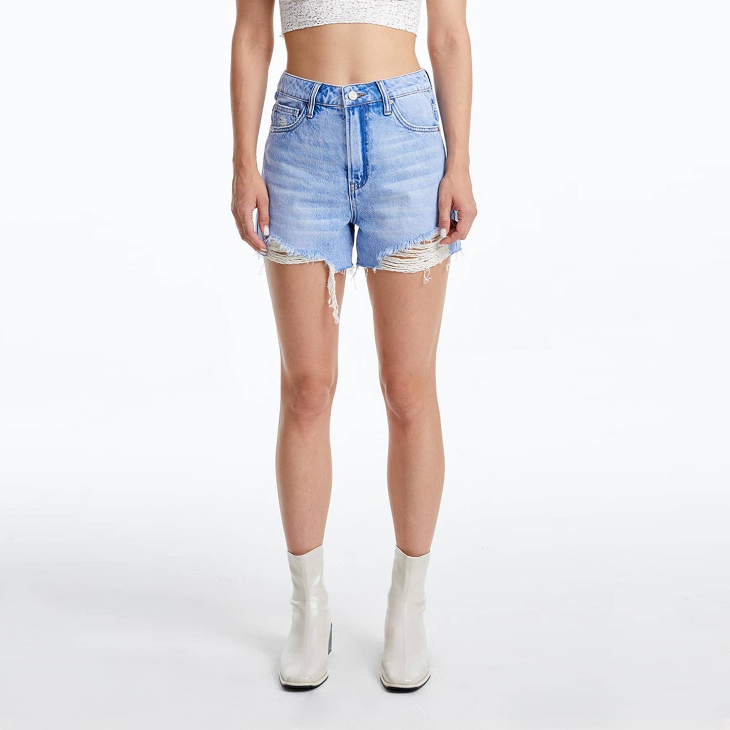 SUPER HIGH RISE DENIM SHORTS WITH RAW HEM