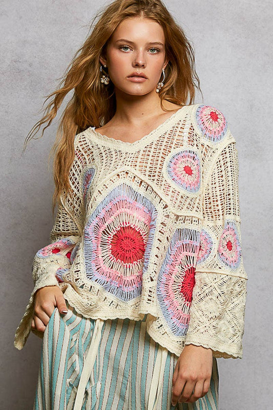 V-Neck Granny Circle Motif Scalloped Edge Crochet Top