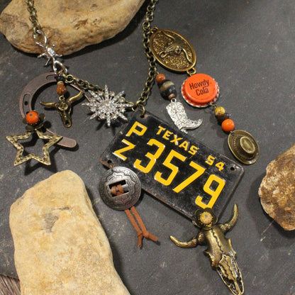 Travel Time In Texas Layered Necklace