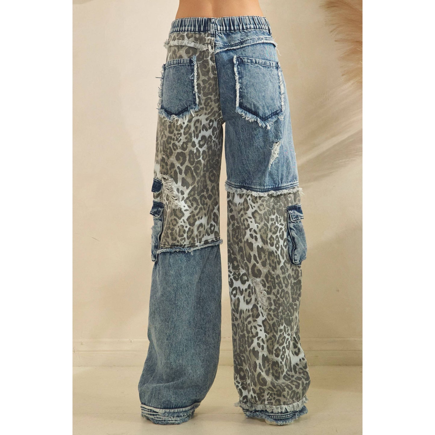 WASHED LEOPARD PRINT DENIM JEANS