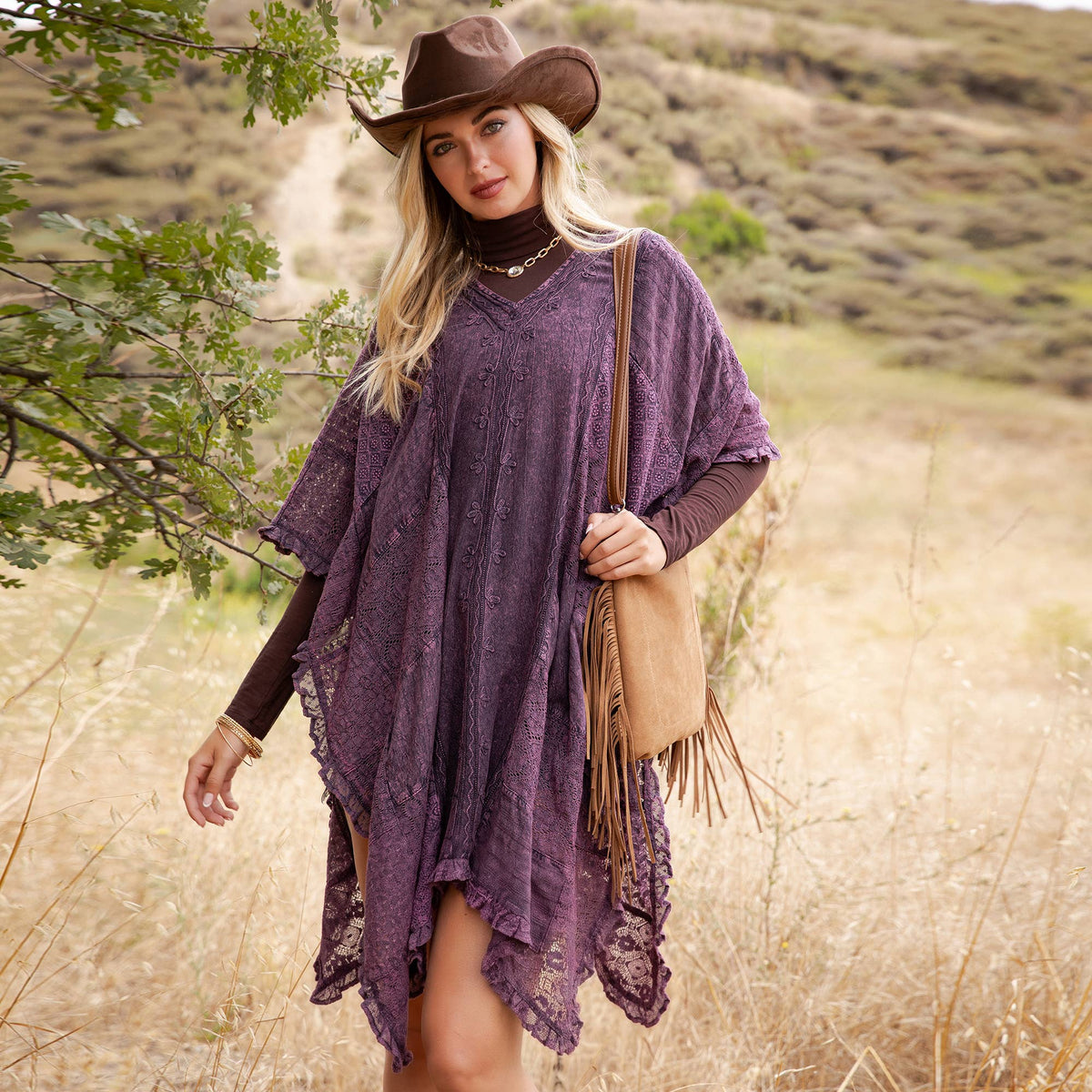 Boho Lace Embroidered V-Neck Asymmetrical Kaftan Top