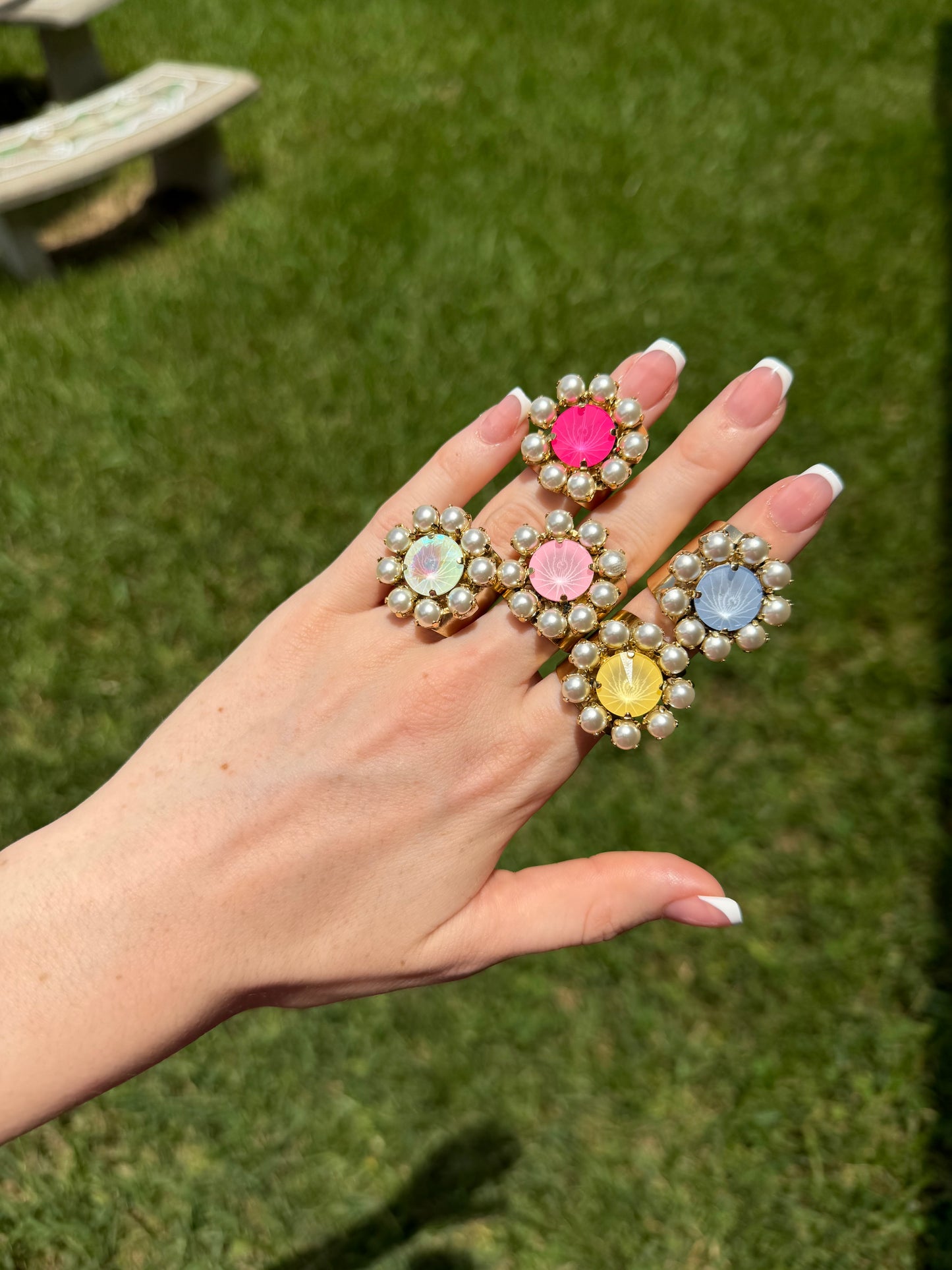 TWIGGY RING ULTRA MINT W PEARLS