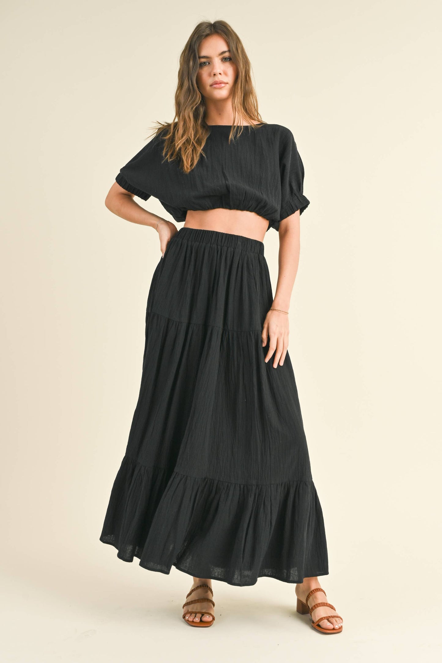 BLACK TIERED BANDING SKIRT