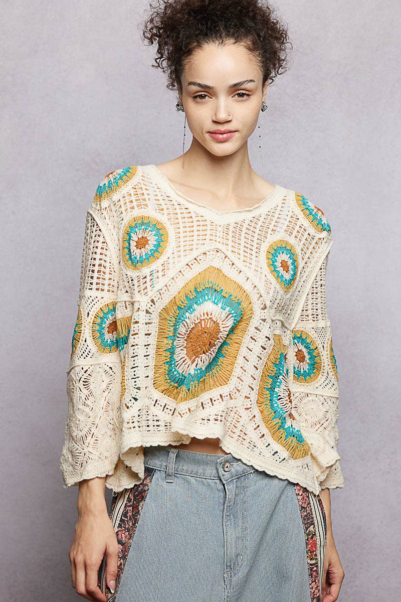 V-Neck Granny Circle Motif Scalloped Edge Crochet Top