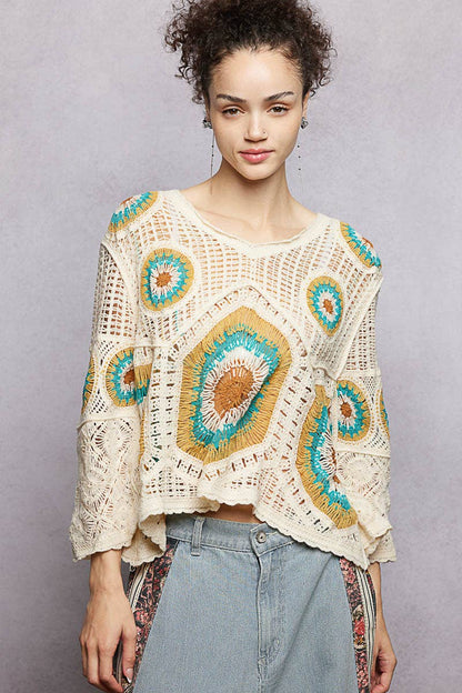 V-Neck Granny Circle Motif Scalloped Edge Crochet Top