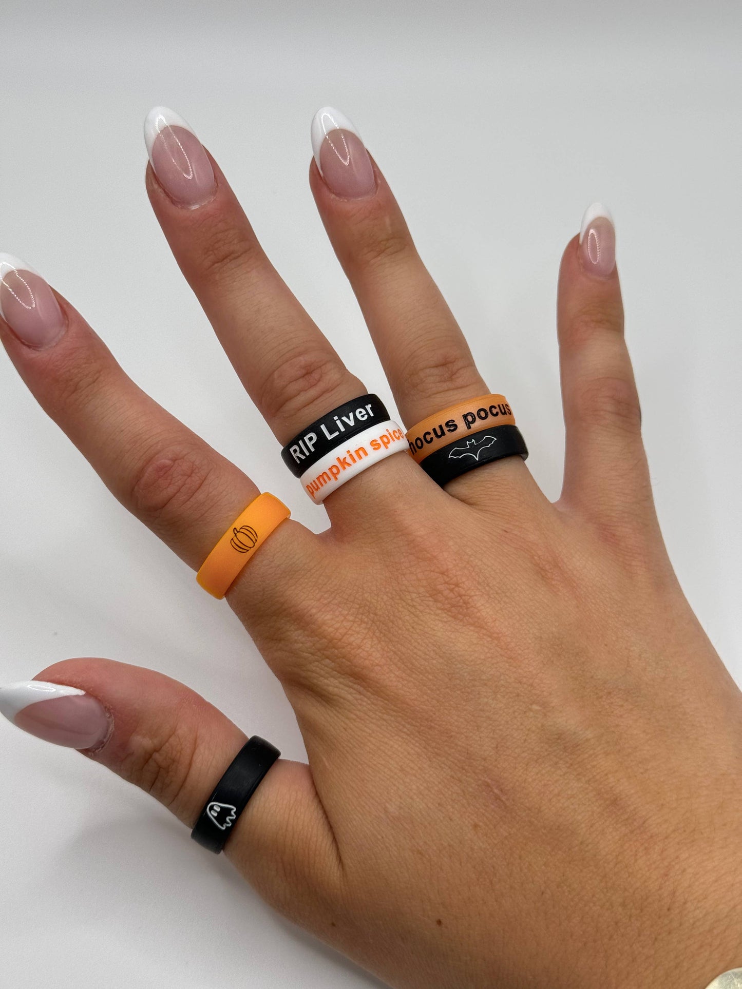 Flip Reversible hocus pocus and wicked ring