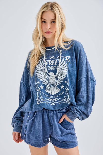 Mineral Washed Free Spirit Graphic sweatshirt