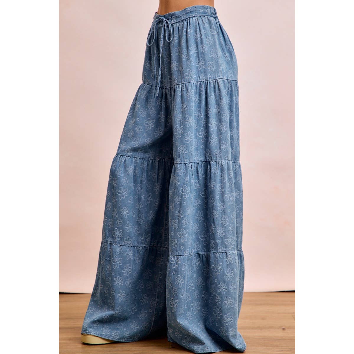 FLORAL TIERED FLARE DENIM PANTS