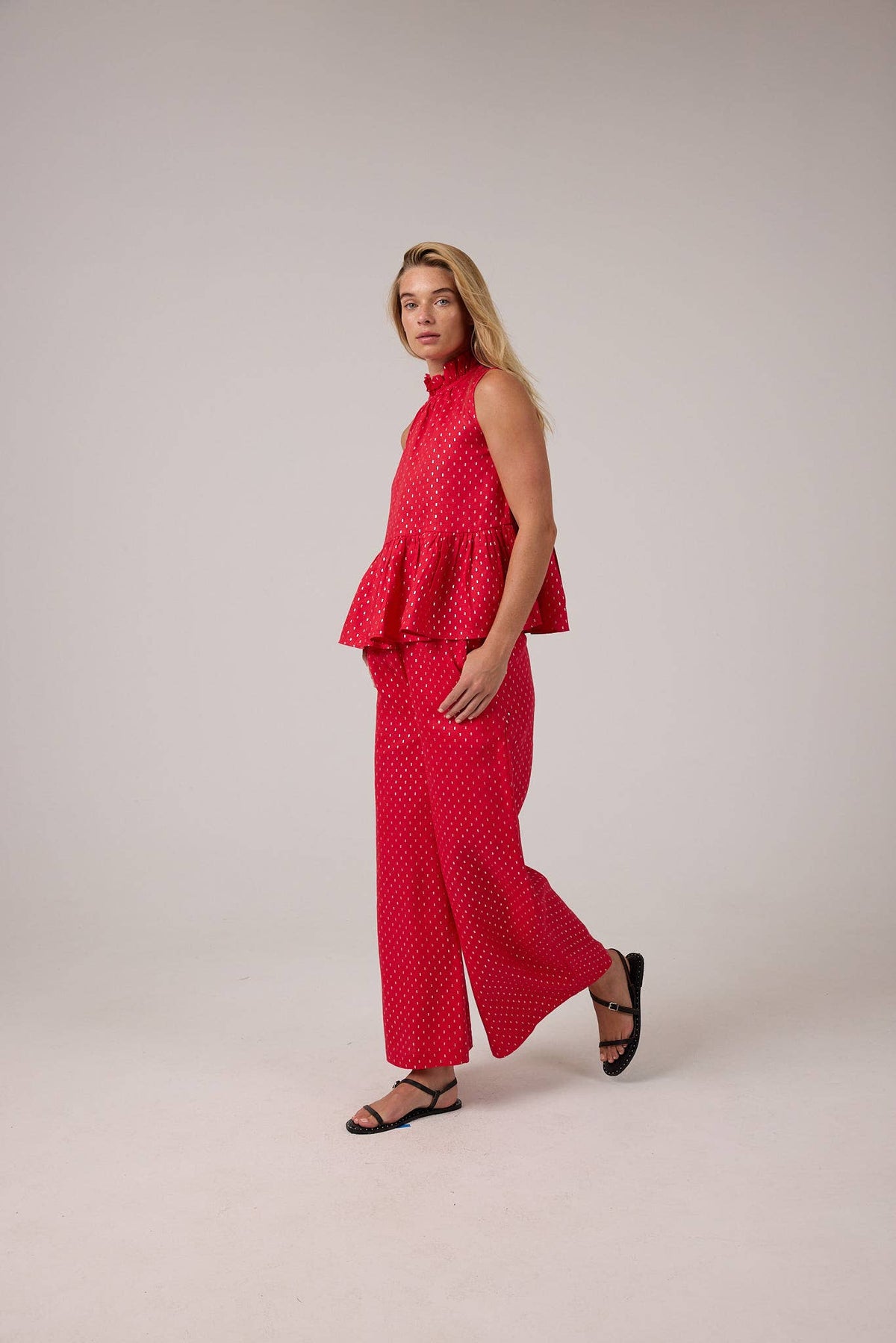 Daisy Linen Top - Red with Silver