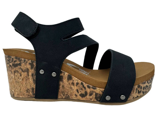Atlas Very G Women's Wedge with vintage printed cork wedge