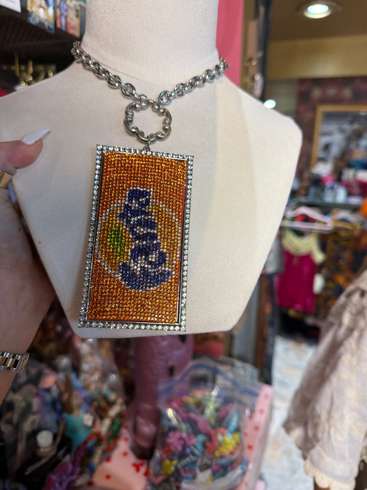 Fanta necklace