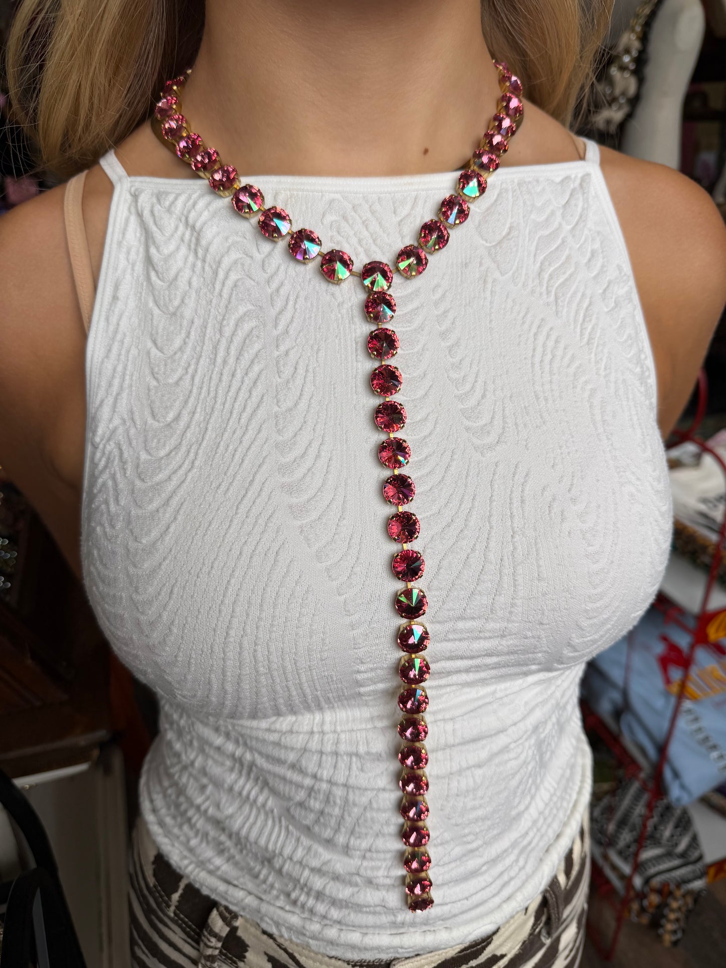 THE NEW "LA NECKLACES"