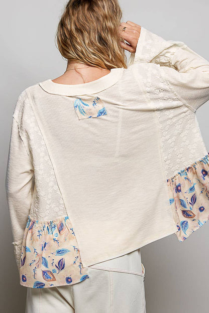 Ribbed Floral Lace Accent Ruffle Trim V-Neck Top