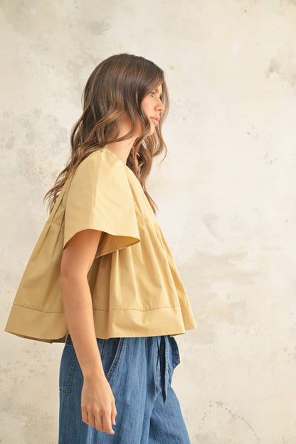 PLEATED DETAIL SHORT SLEEVE BLOUSE