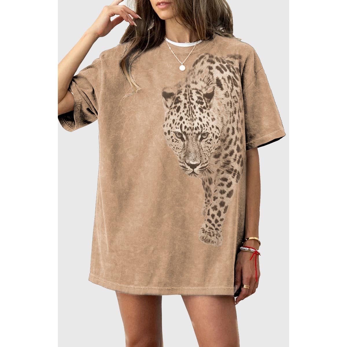 LEOPARD OVERSIZED MINERAL GRAPHIC TEE