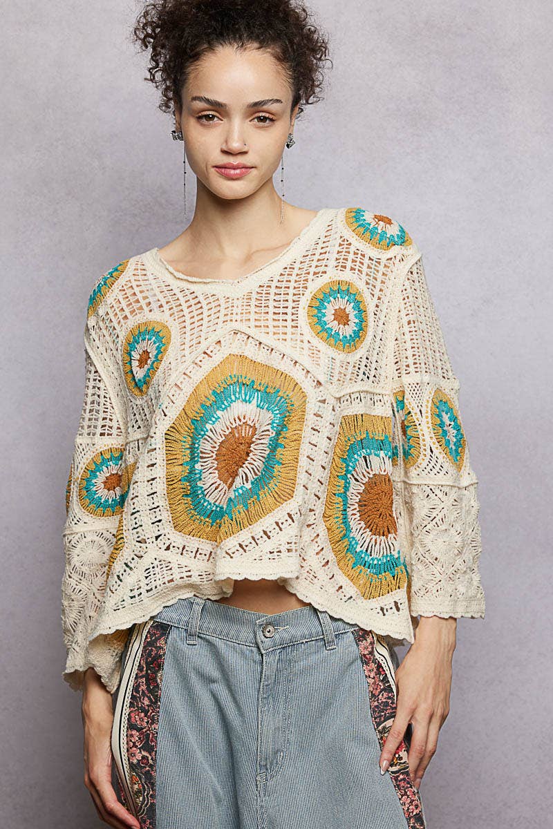 V-Neck Granny Circle Motif Scalloped Edge Crochet Top
