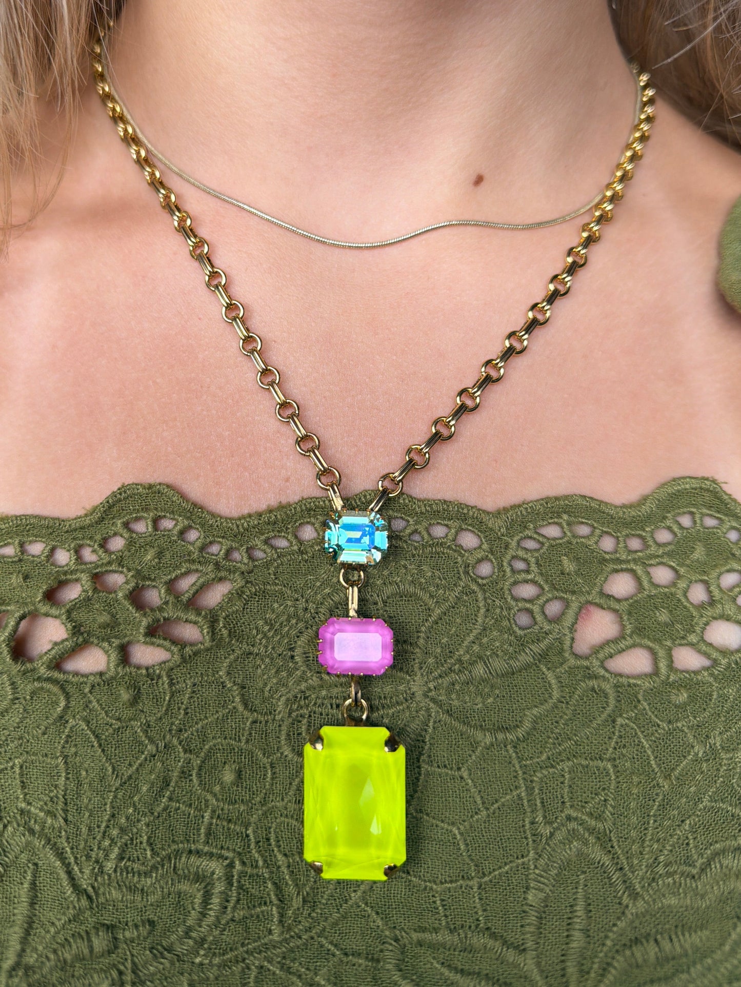 SERINA NECKLACE IN FAIRY DUST