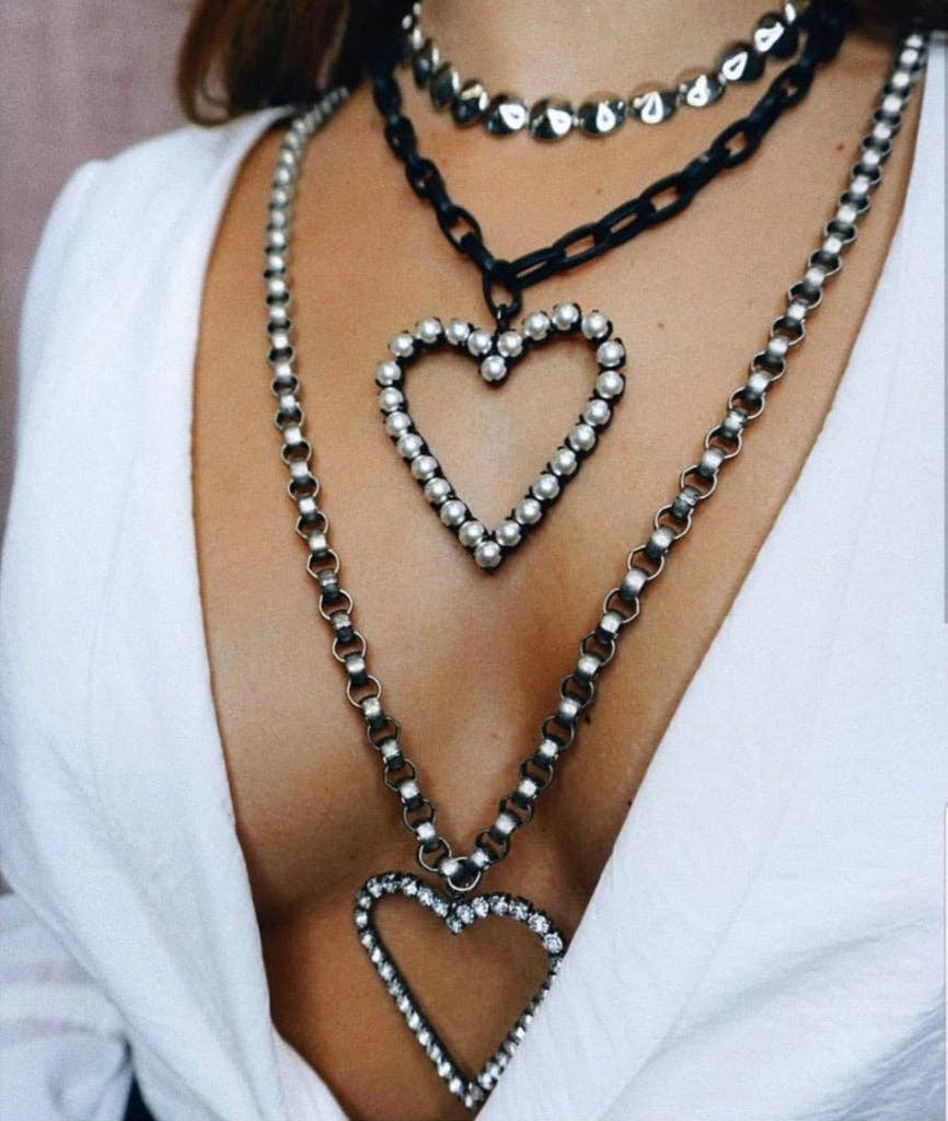 SMUTT PEARL HEART NECKLACE