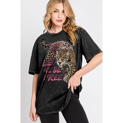 LET ME BE FREE OVERSIZED GRAPHIC TEE