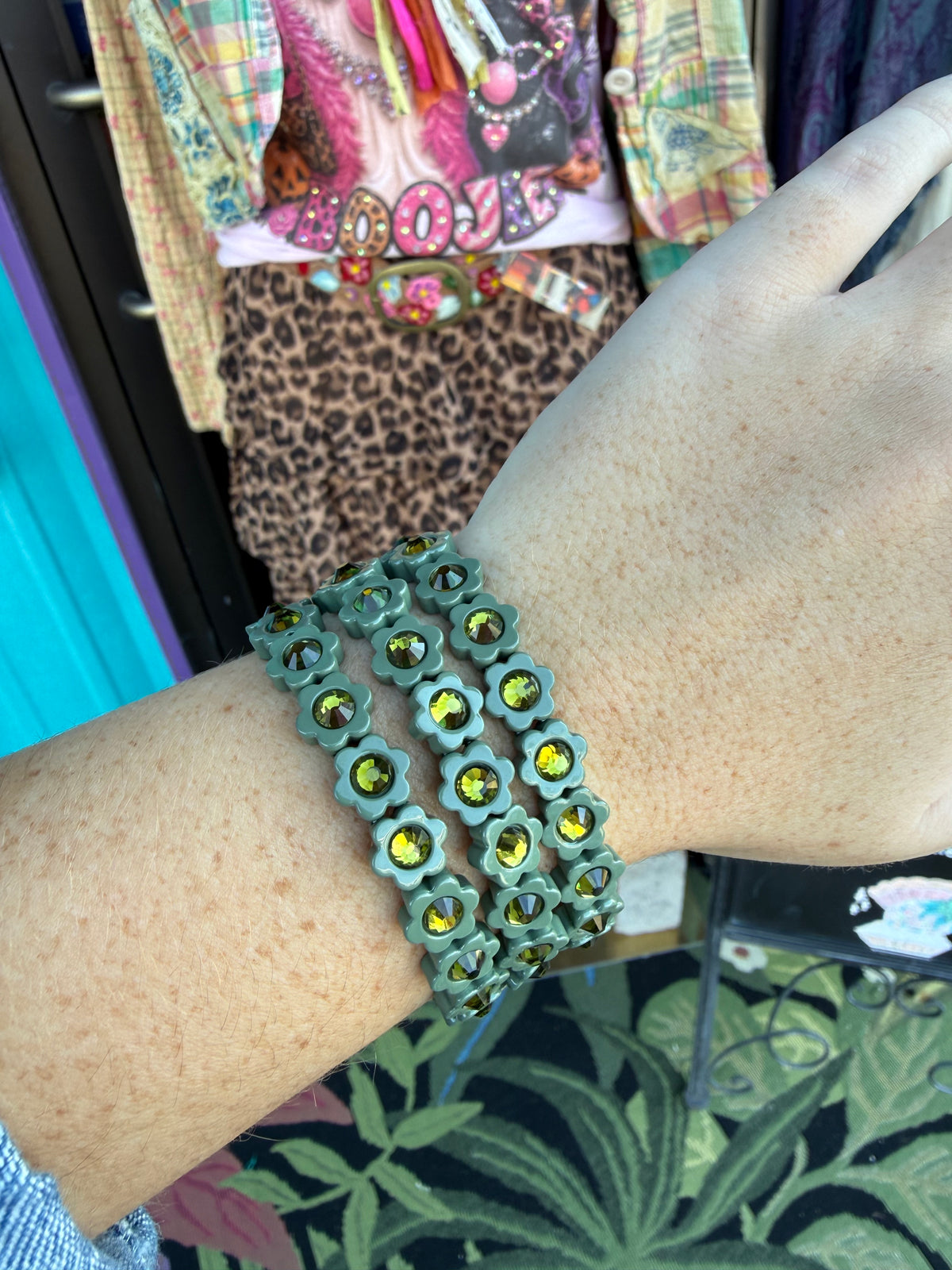 Mossy Green Flower Stretch Bracelet