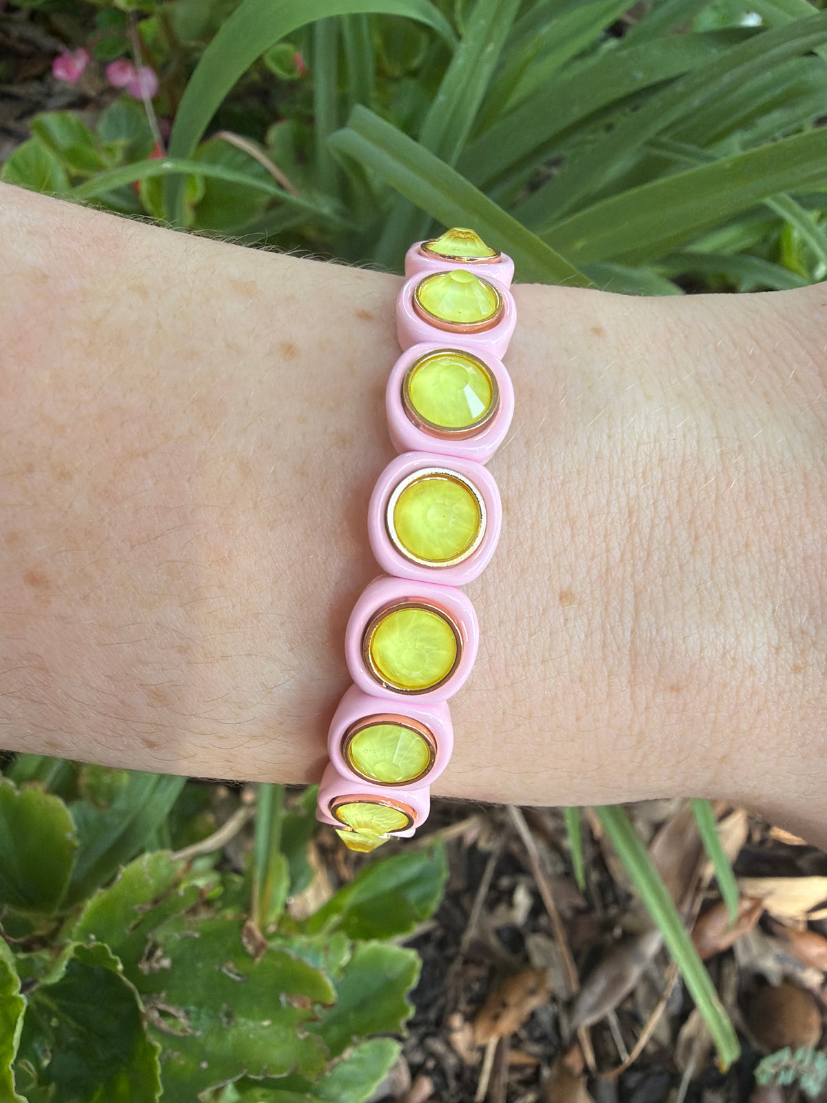 Pink n Yellw Enamel Stretch Bracelet