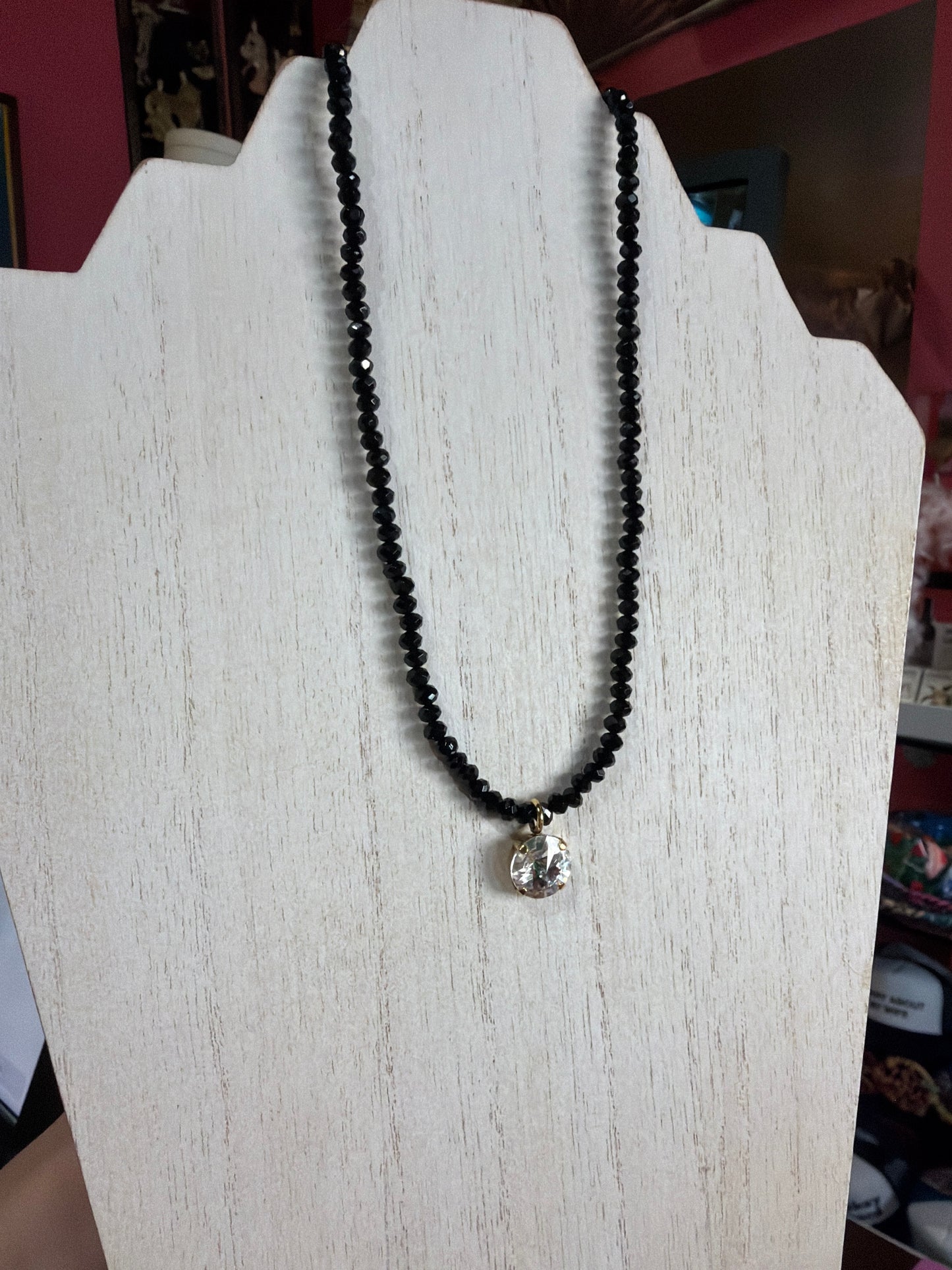 PAIGE NECKLACE BLACK