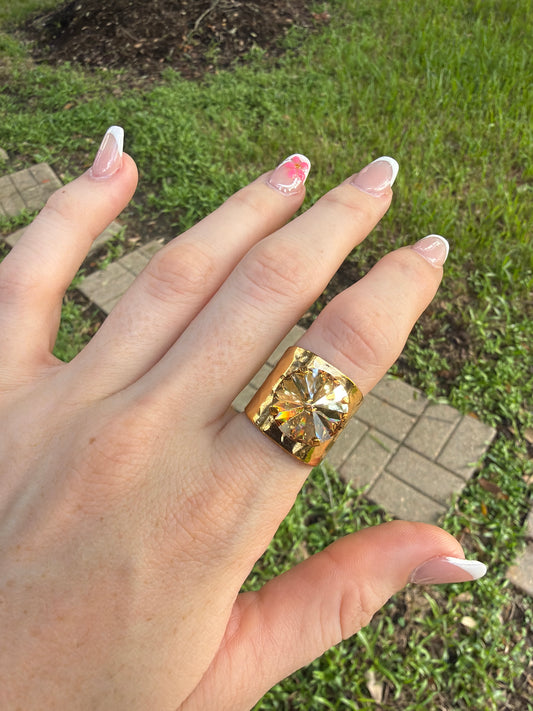 WETSTONE: Golden Shadow Toadie Ring