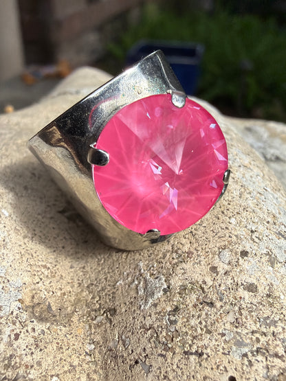 WETSTONE: Dahlia Toadie Ring