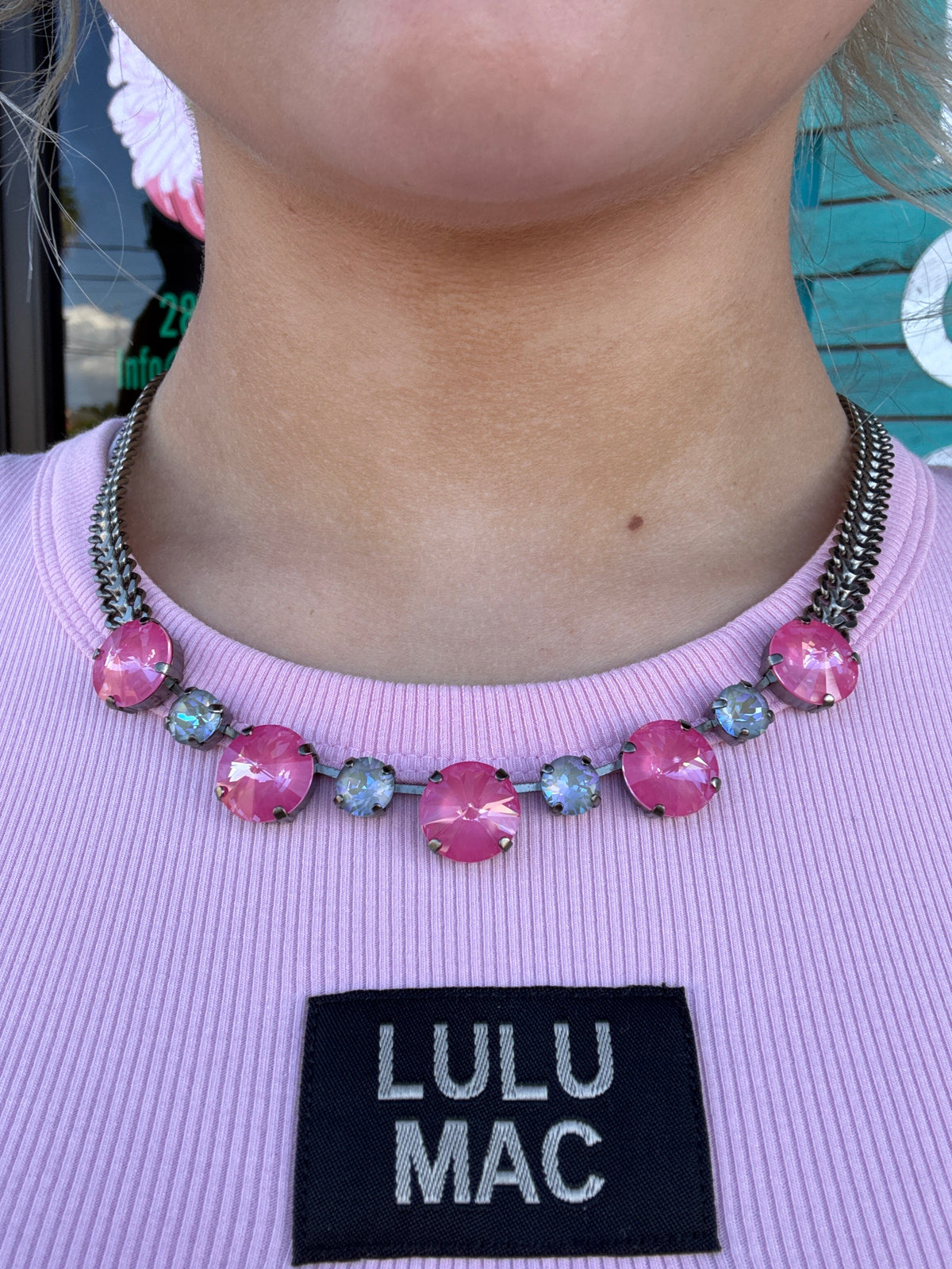 Wet Stone: Serpentine Bubblegum Foil in Silver