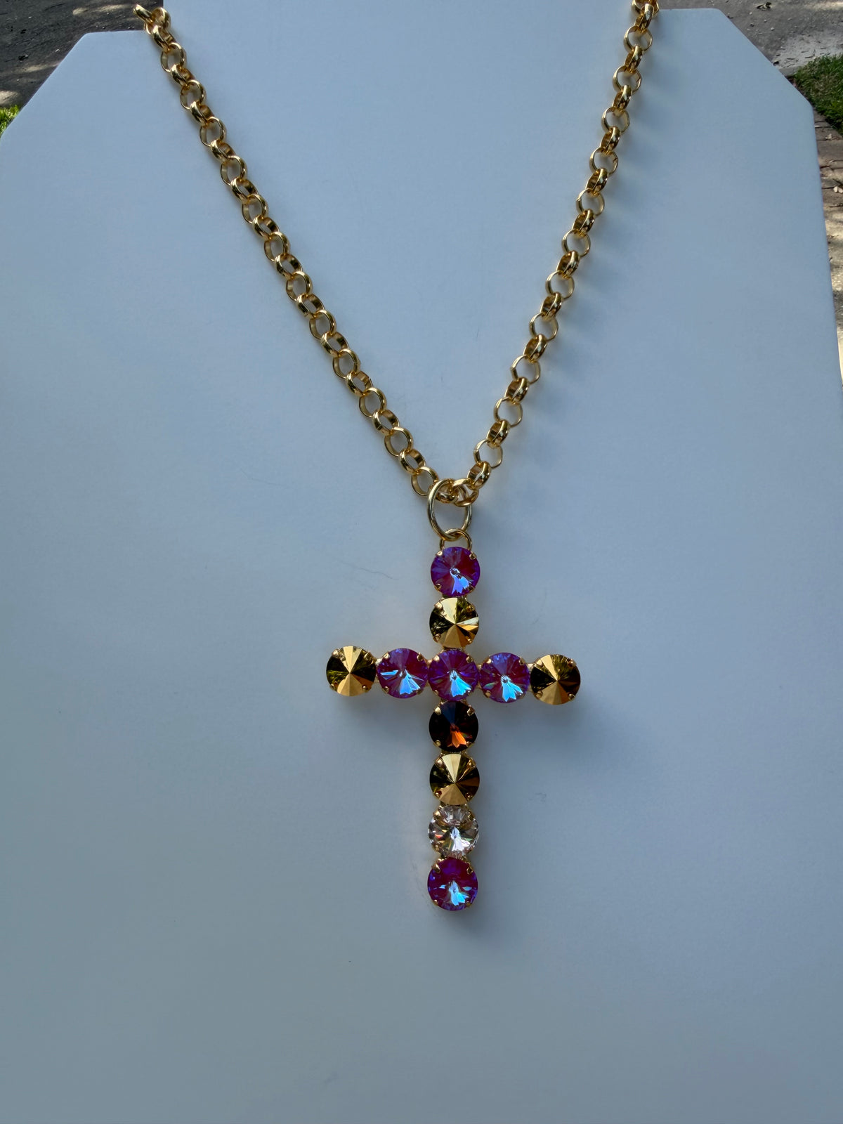 WETSTONE: Pink Glitz 3” Cross Necklace