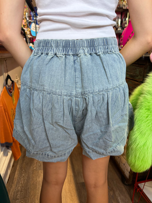 Light Wash Button Fly Gathered Denim Shorts