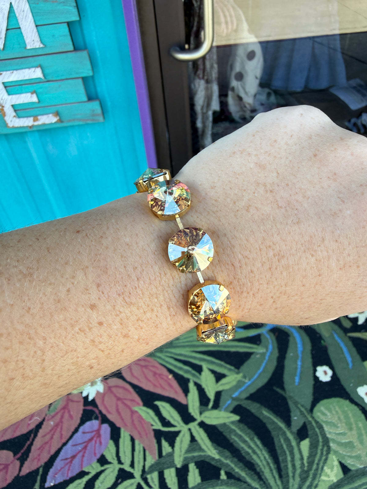 WETSTONE: Champagne Glow Majesty Bracelet