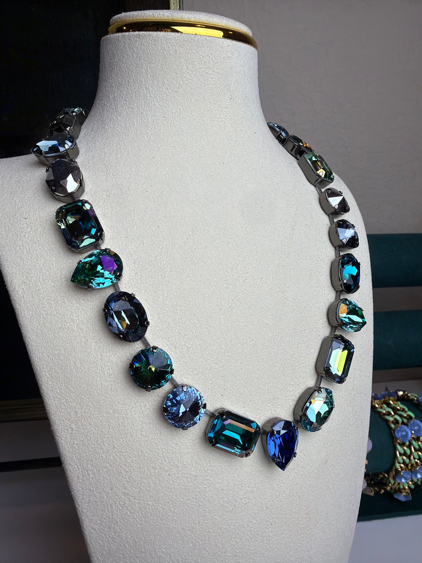 SARA NECKLACES