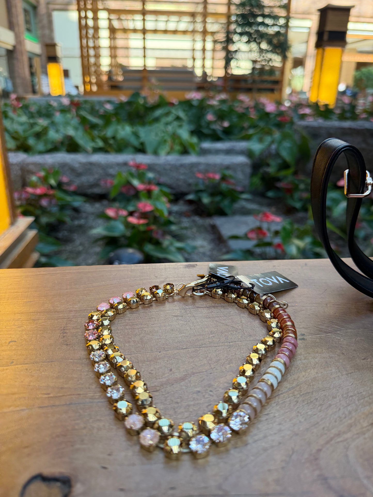 OAKLAND IN AURUM NECKLACE