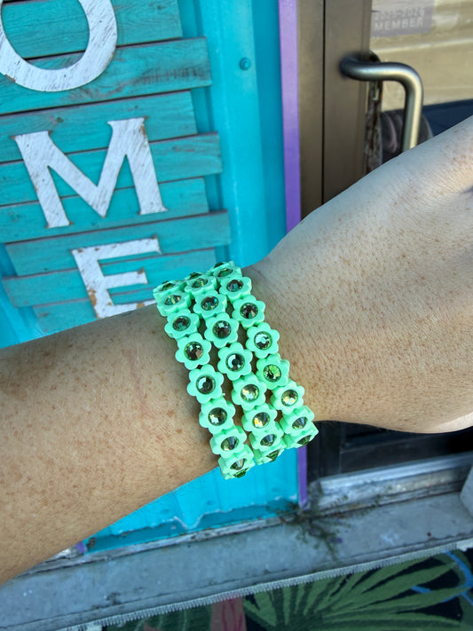 Mint Green Flower Stretch Bracelet