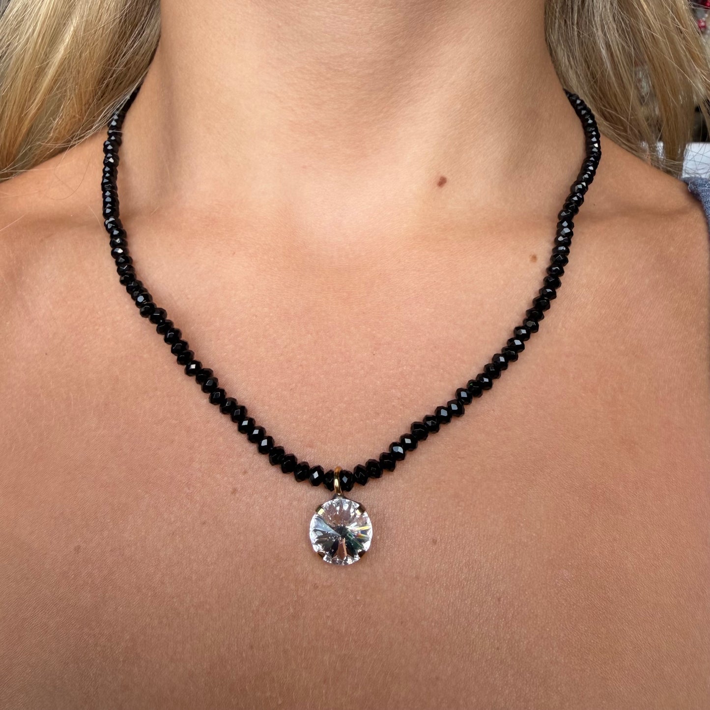 PAIGE NECKLACE BLACK