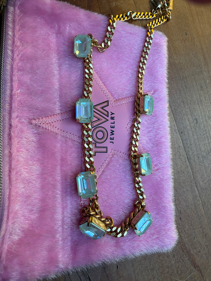 ALICE NECKLACE IN ULTRA MINT MOON