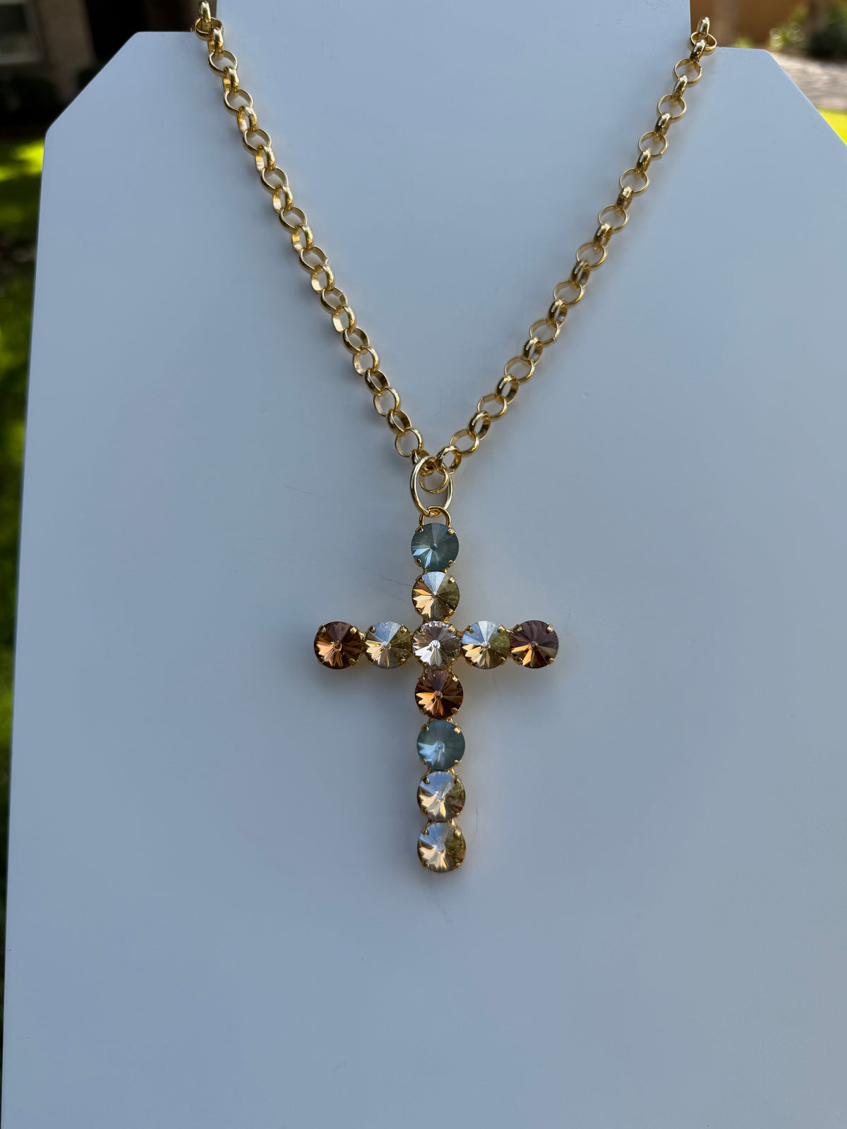 WETSTONE: Champagne Coast 3” Cross Necklace
