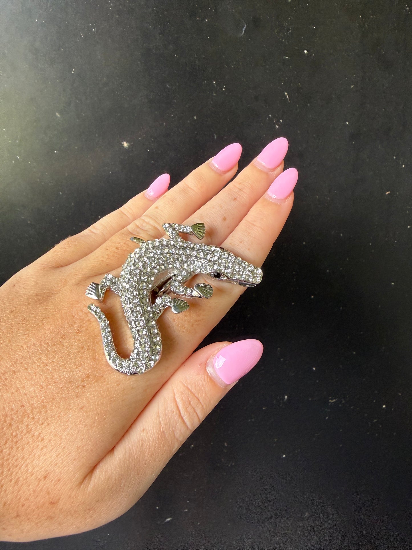 Rhinestone Paved Alligator Pointed Stretch Ring
