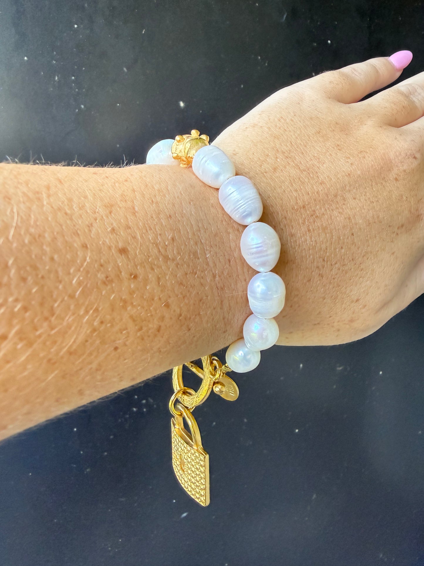 Freshwater Pearl & Gold Lock Bracelet