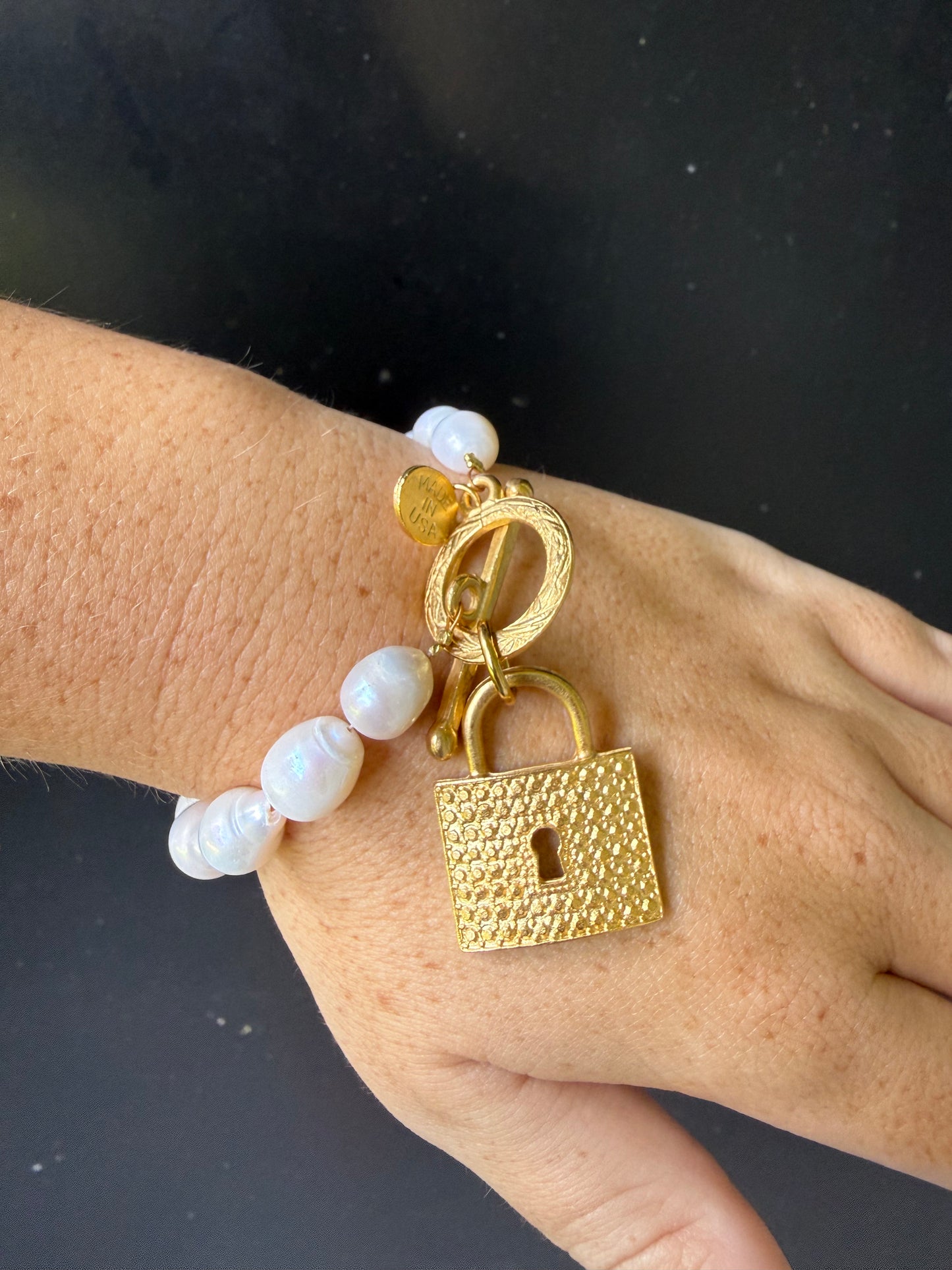 Freshwater Pearl & Gold Lock Bracelet