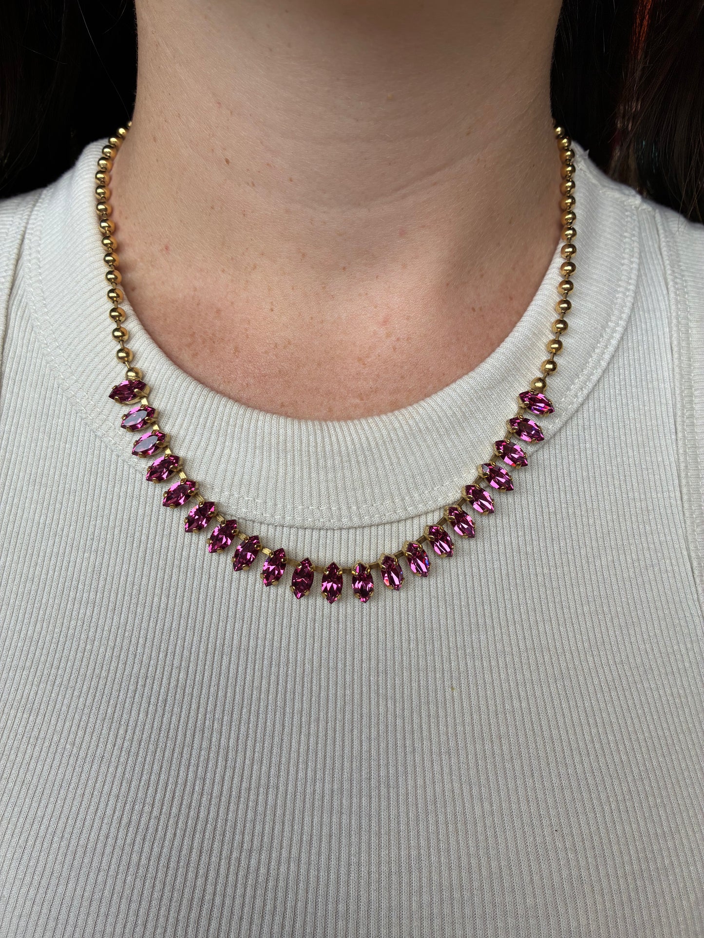 Perry Necklace Dark Rose