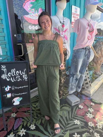 STRIPED PRINT STRAIGHT WIDE LEG PANTS