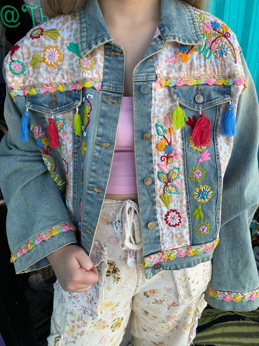 Floral Embroidery Lace Trim Tassel Denim Jacket