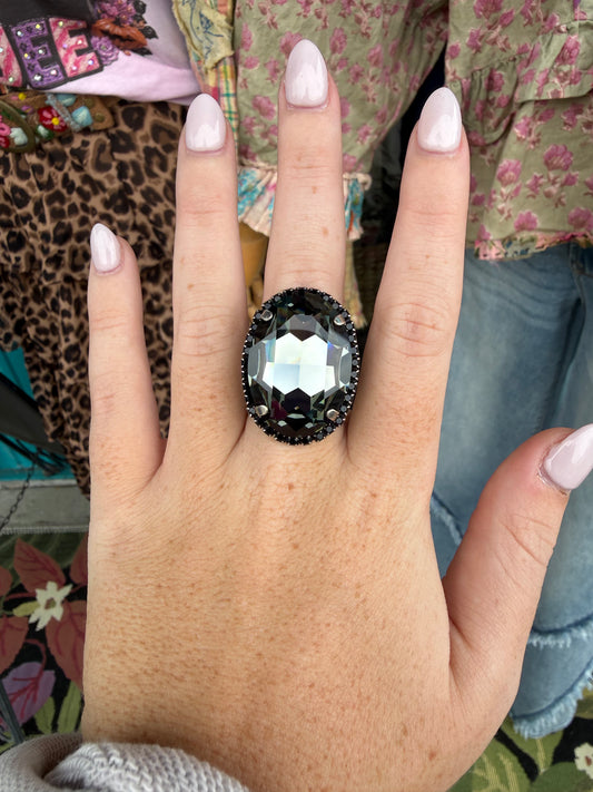 WETSTONE: Black Diamond Antique Silver Liz Taylor Ring