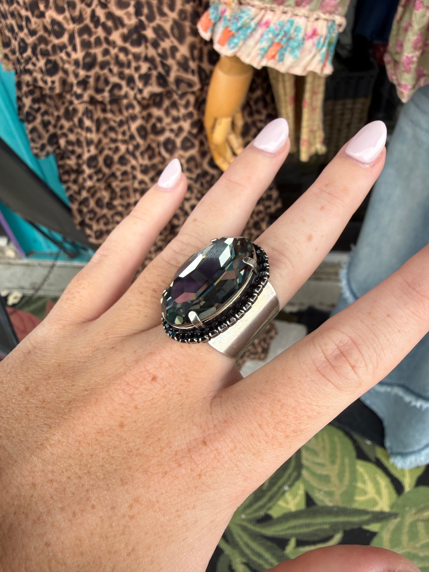 WETSTONE: Black Diamond Antique Silver Liz Taylor Ring