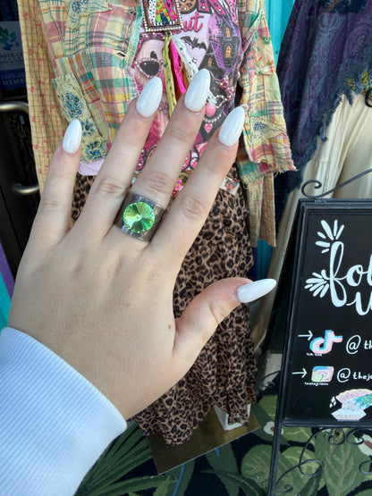 WETSTONE: The Hammered Ring in Peridot